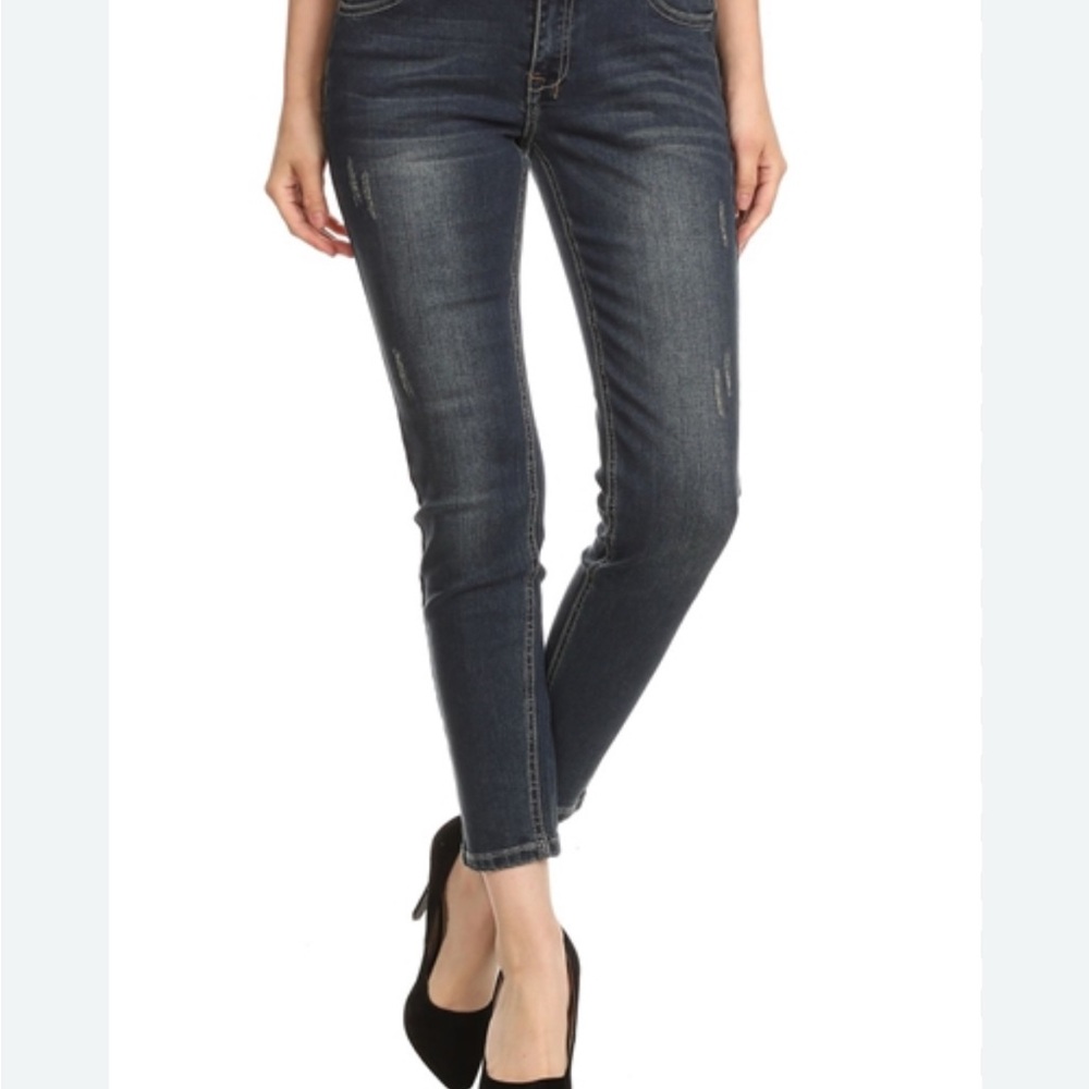 Max Jeans Women's Deep Indigo Jeans 👖🎀🥰